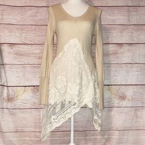 Angel of the North Anthropologie Tan Sleeping on Snow Lace Tunic Size S